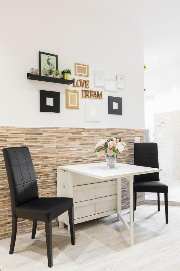 Stars Luxury Apartments 1 Roma Ngoại thất bức ảnh