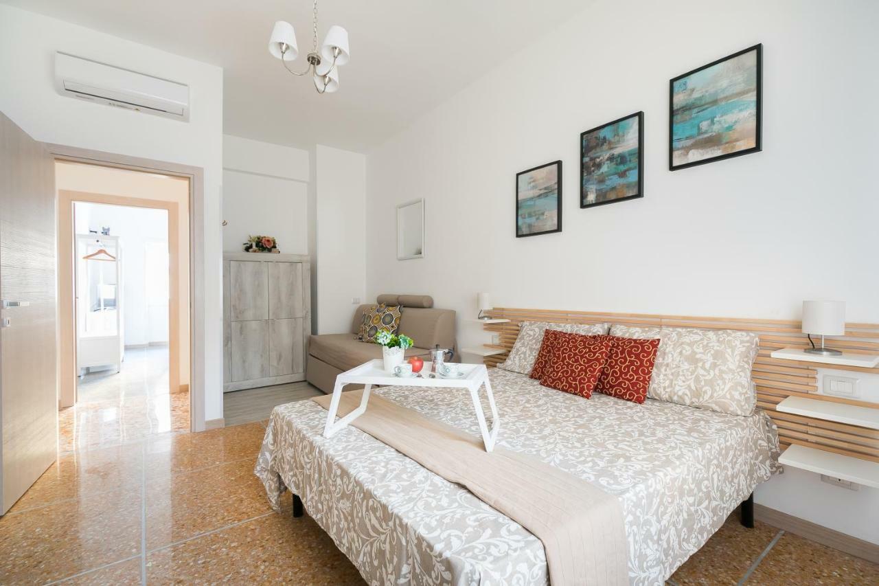Stars Luxury Apartments 1 Roma Ngoại thất bức ảnh