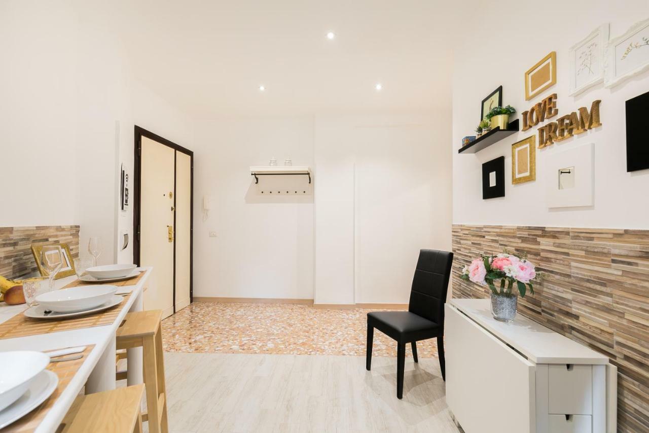 Stars Luxury Apartments 1 Roma Ngoại thất bức ảnh